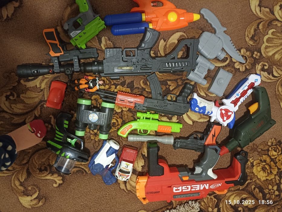 Іграшки для хлопчика