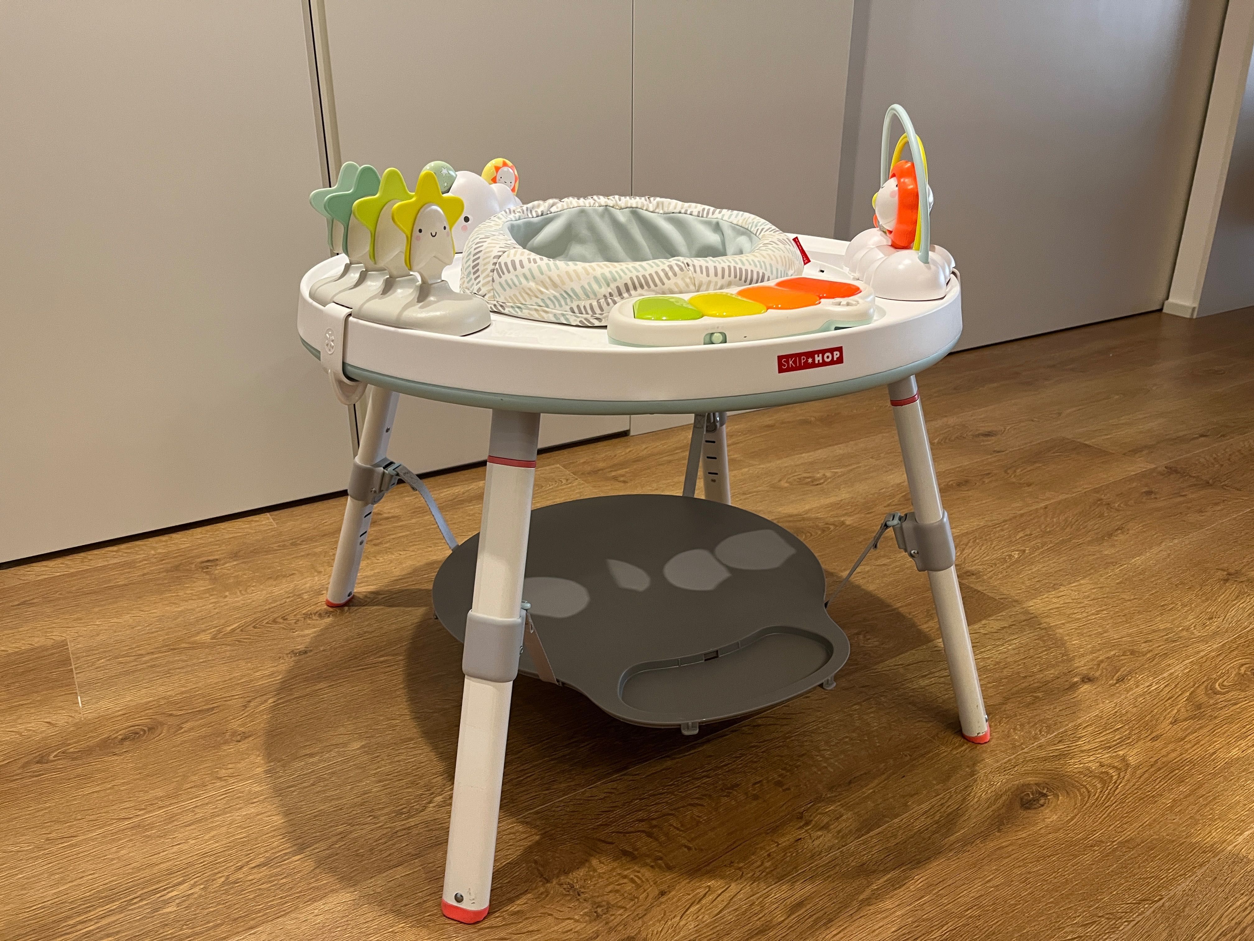 Mesa de atividades Skip Hop 3 em 1