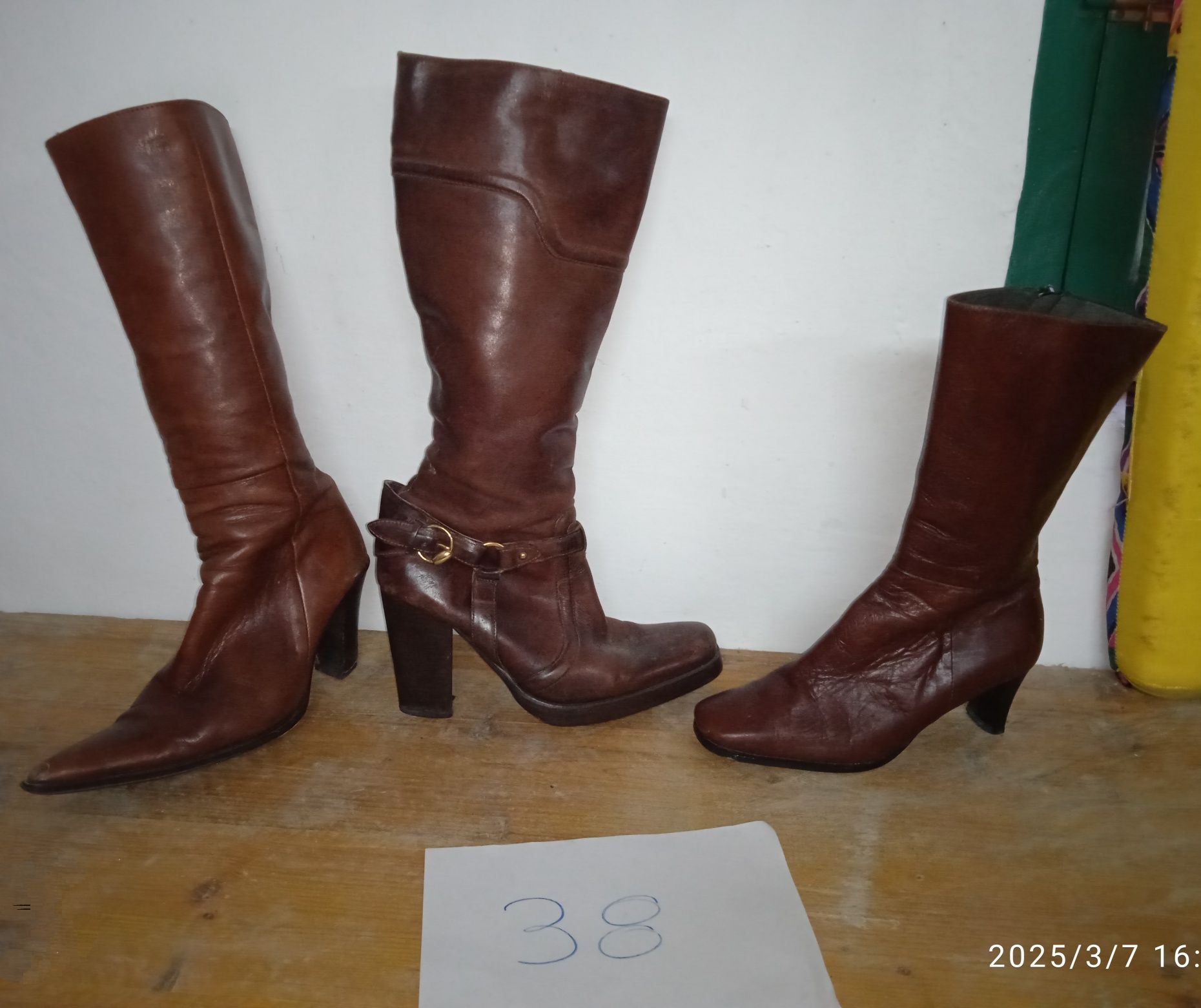Lote de calçado ( botas/outros )