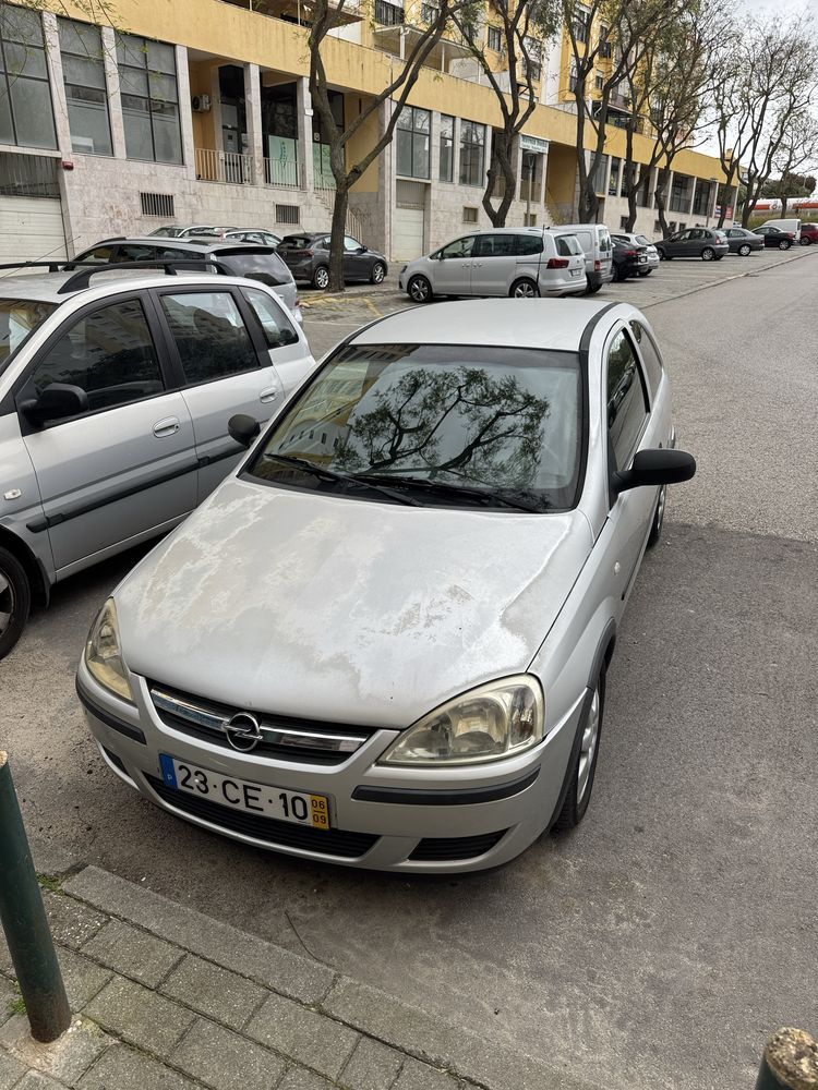 Opel Corsa C comercial