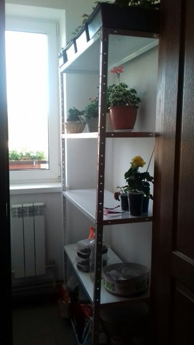 Стелаж розборний металевий під квіти для дома, на балкон в теплицю