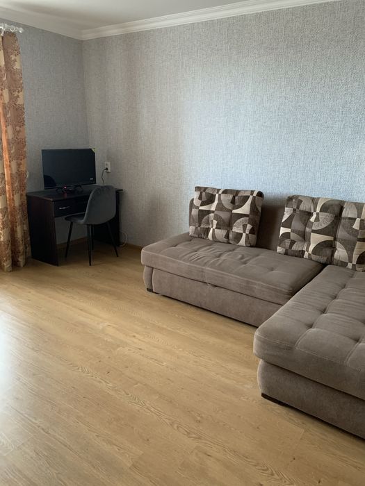 Продам 3 ком квартиру на Слобожанском