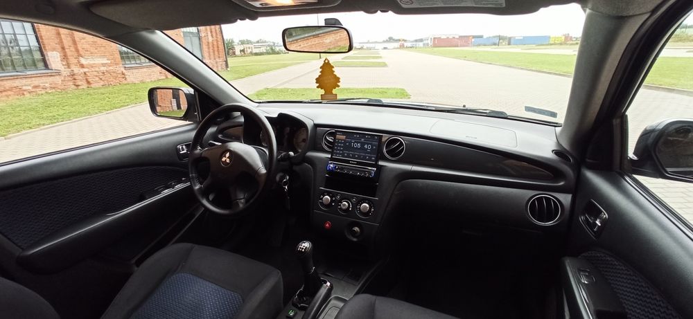 Mitsubishi Outlander 2.0 4x4 gaz Doinwestowany 2007rok