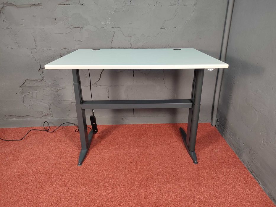 Biurko elektryczne sterowana wysokość 73-112cm blat 140x100cm biuro
