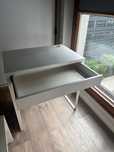Białe Biurko IKEA