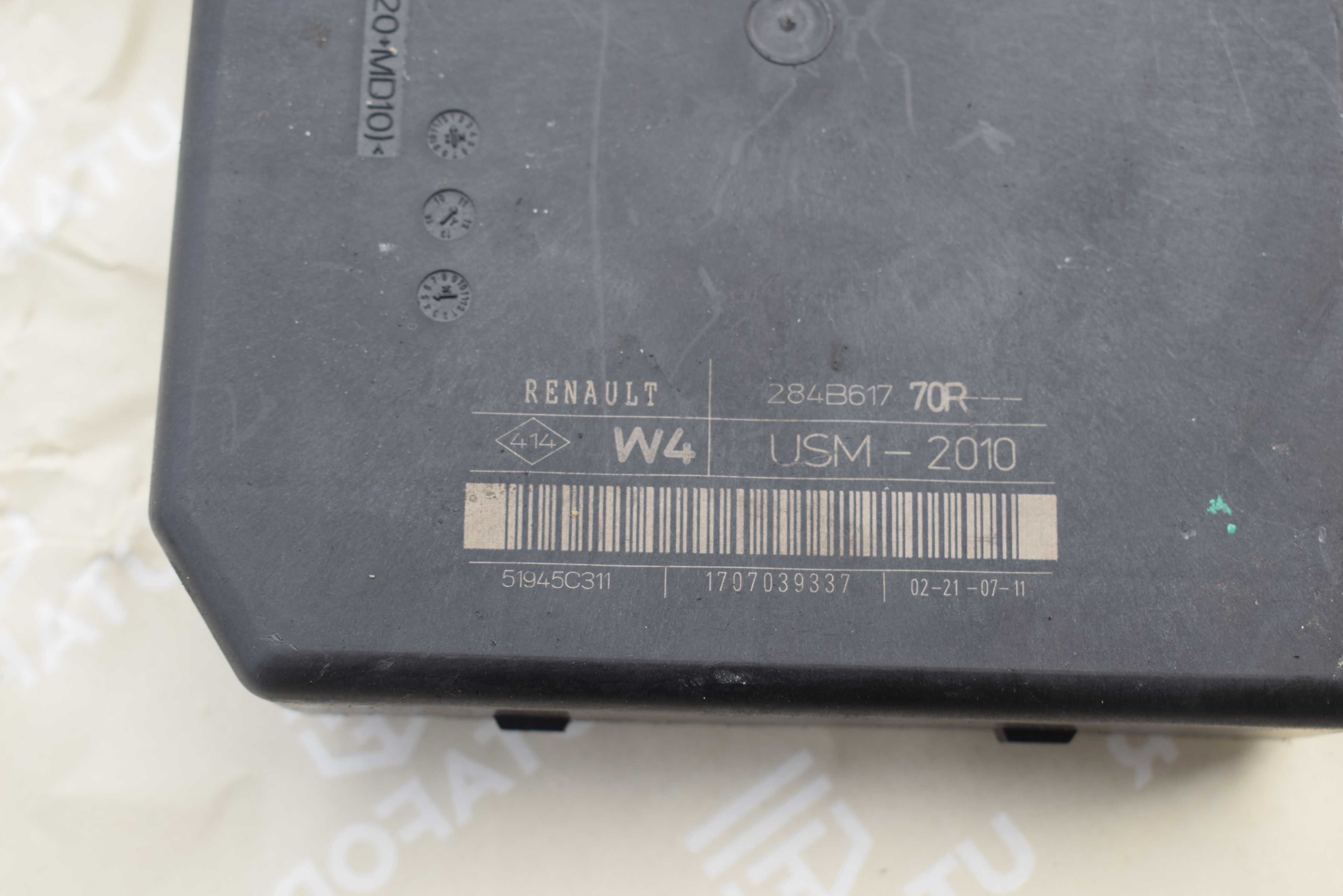 moduł skrzynka bezpieczników RENAULT SCENIC III 1.6 DCI 11R.284B61770R