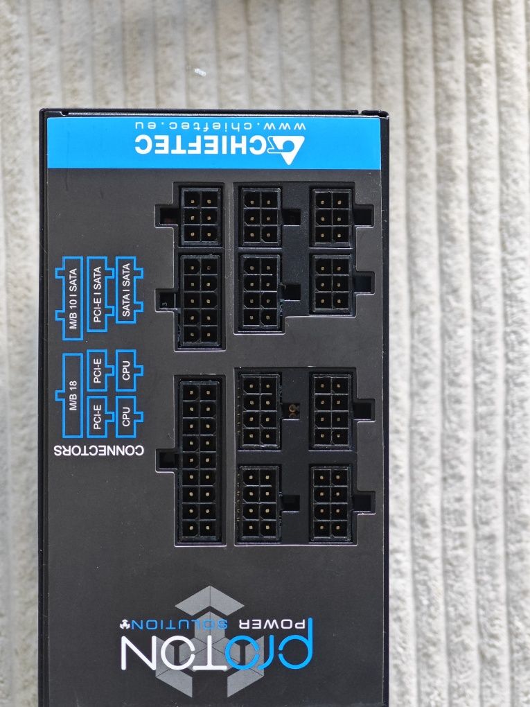 Блок питания Chieftec 1000W Proton (BDF-1000C)