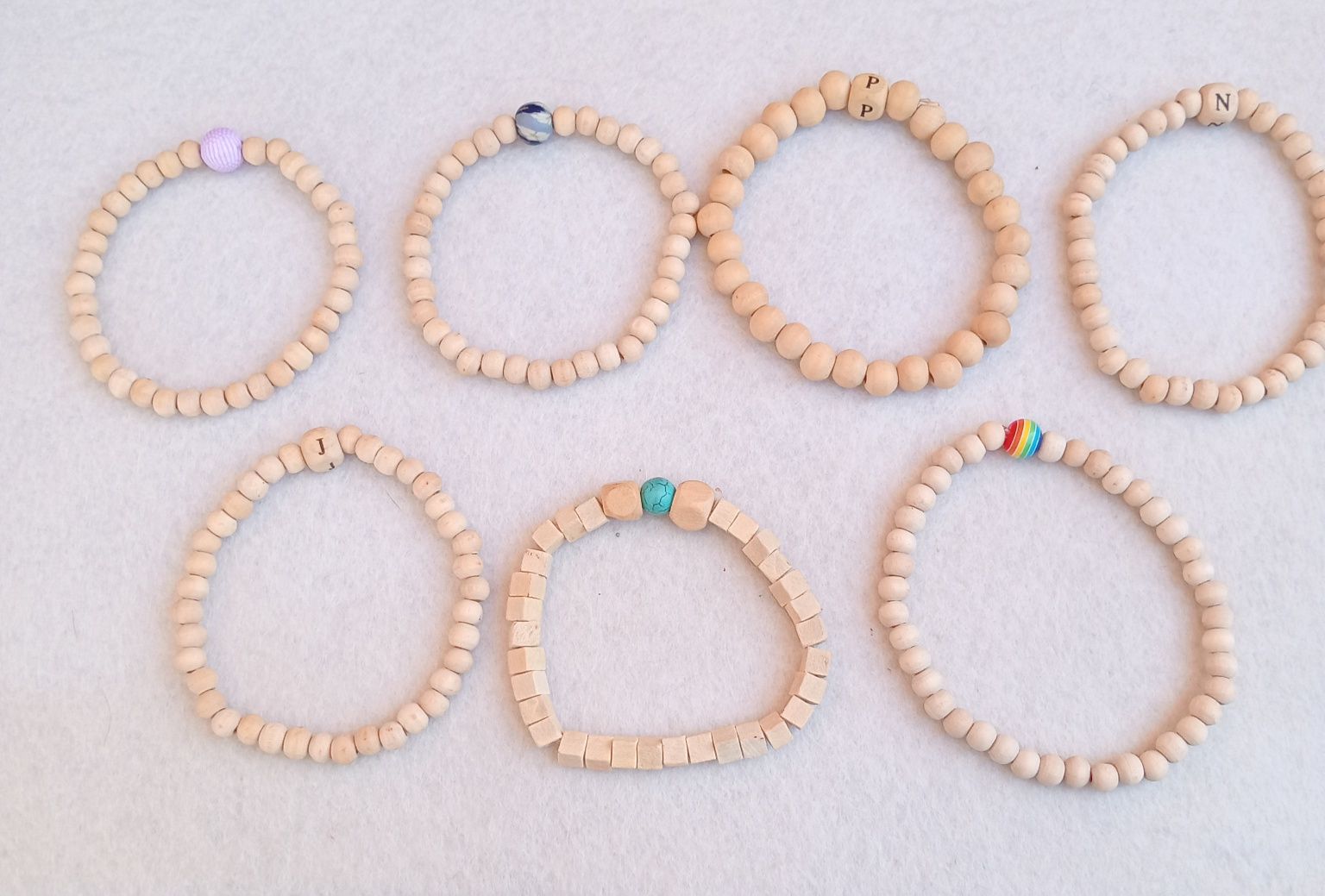 Pulseiras variadas