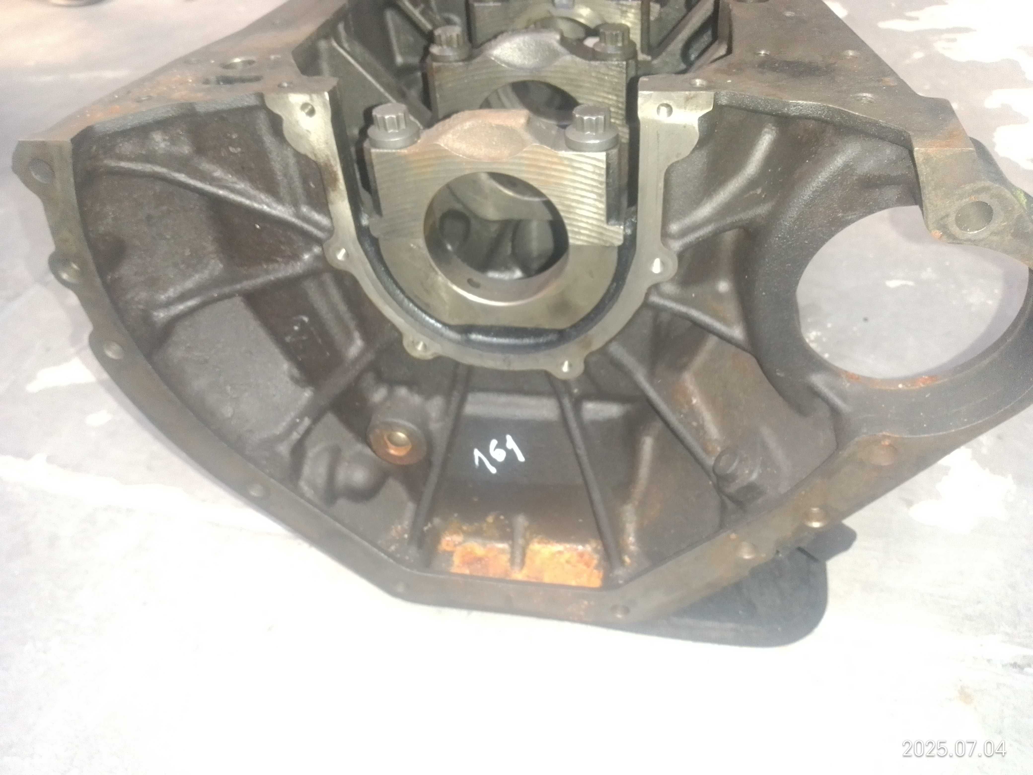 Bloco e pistoes Mercedes Vito W638 112CDI 2.2 (638.094)
