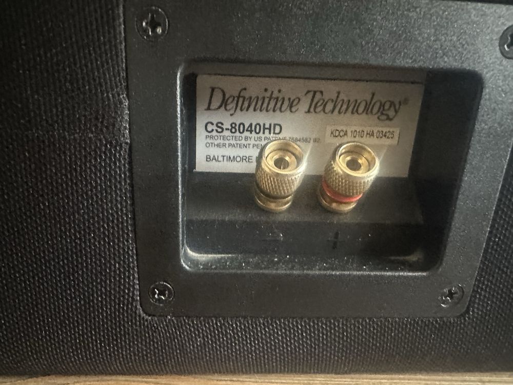 kolumna centranlna Definitive Technology cs 8040 hd