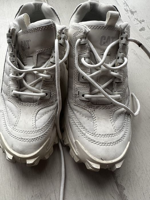 Кросовки і фірми CAT розмір 39