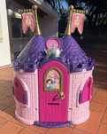 Castelo de Princesas / Casinha Brincar - FEBER