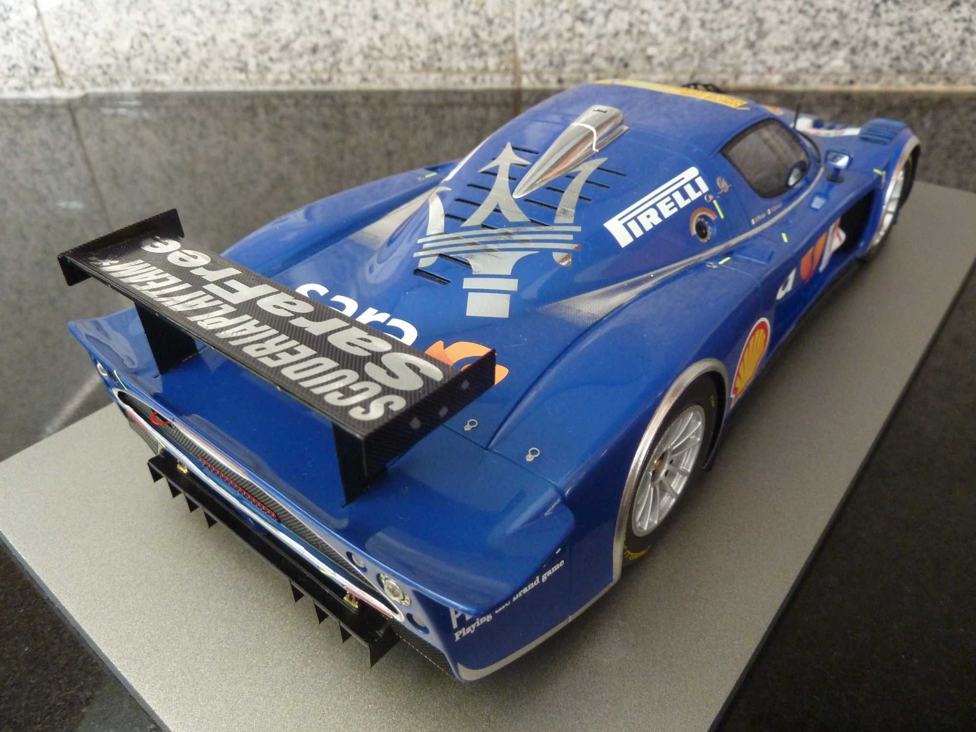 1:18 BBR, Maserati MC 12, GT FIA 2007, Minichamps, AutoArt
