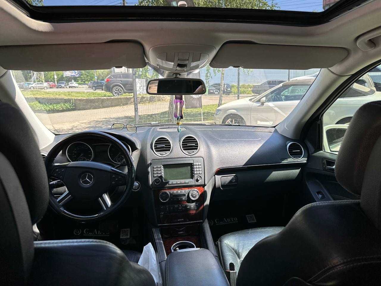 MERCEDES-BENZ GL 550 купити в кредит БЕЗ АВАНСУ