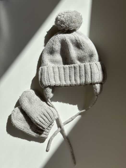 Шапка і рукавички, шапка