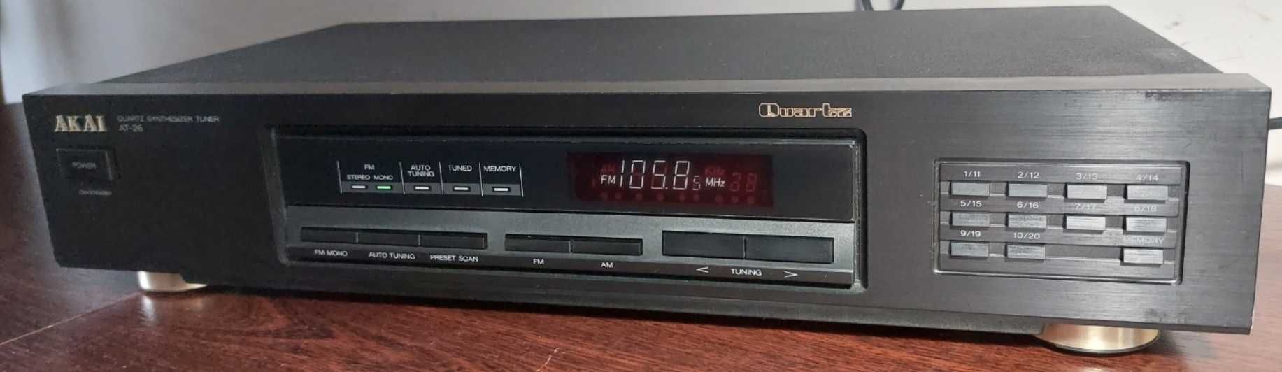 Stereo FM-AM Tuner Akai AT-A1