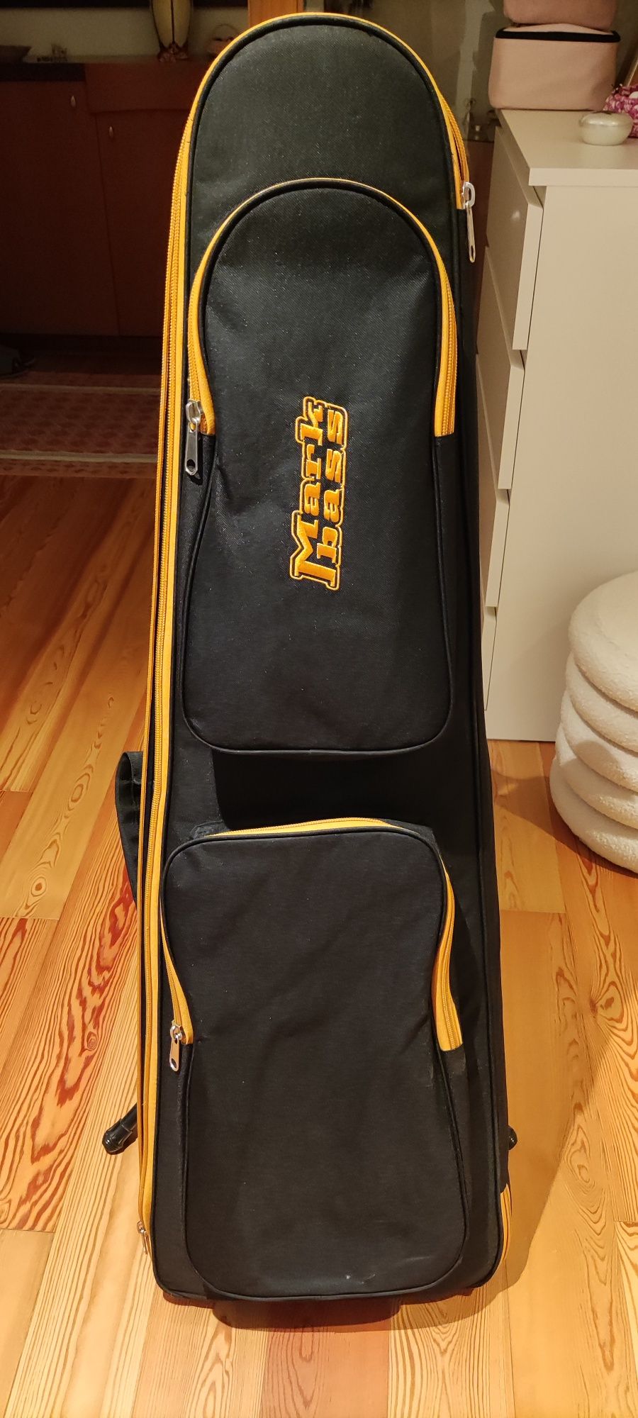 Baixo Markbass Gloxy 4