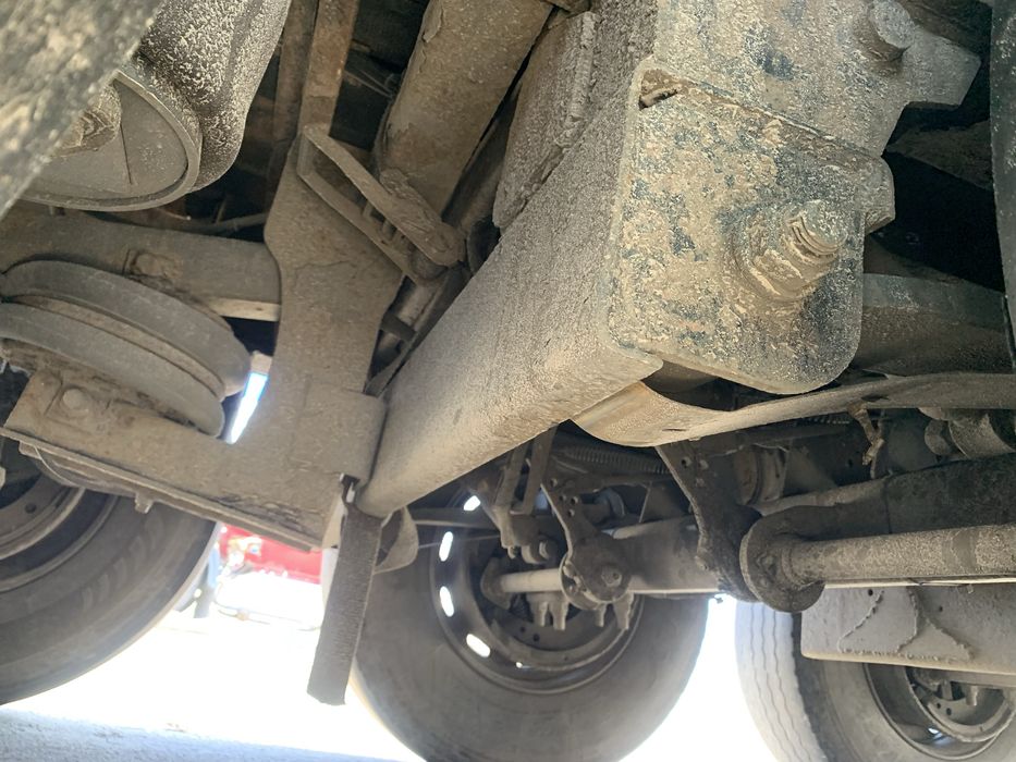 Продам напівпричіп, тент, штора, площадка