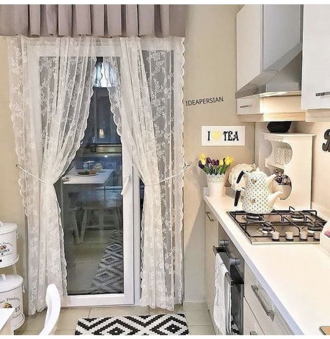 Очень красивый кружевной тюль ALVINE SPETS ІКЕА . ИКЕА . В наличии .