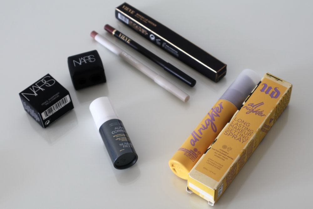 Conjunto Beleza Nars, Sunday Riley, Urban Decay, etc. (NOVO)