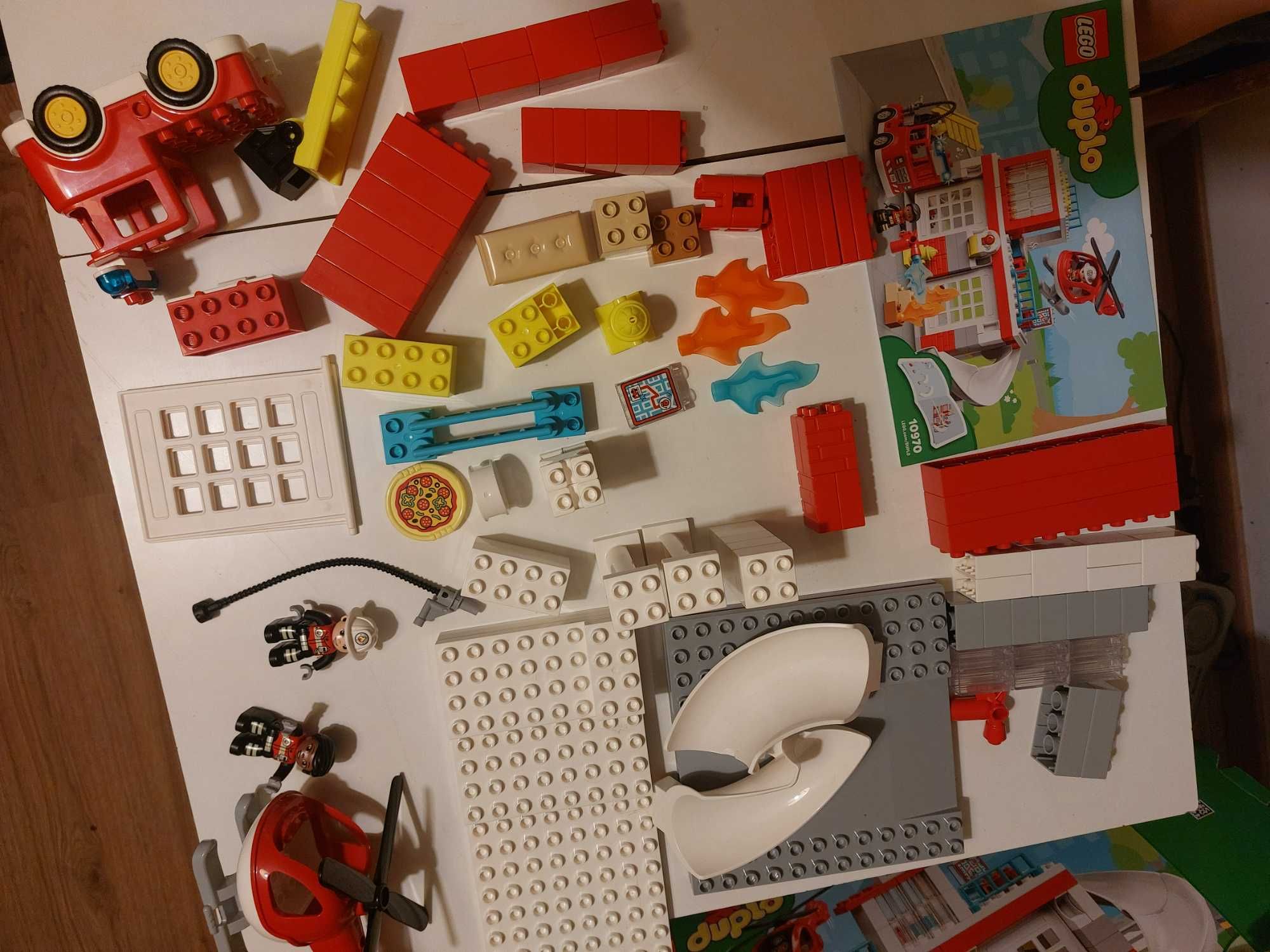 LEGO Duplo 10970 Remiza strażacka i helikopter