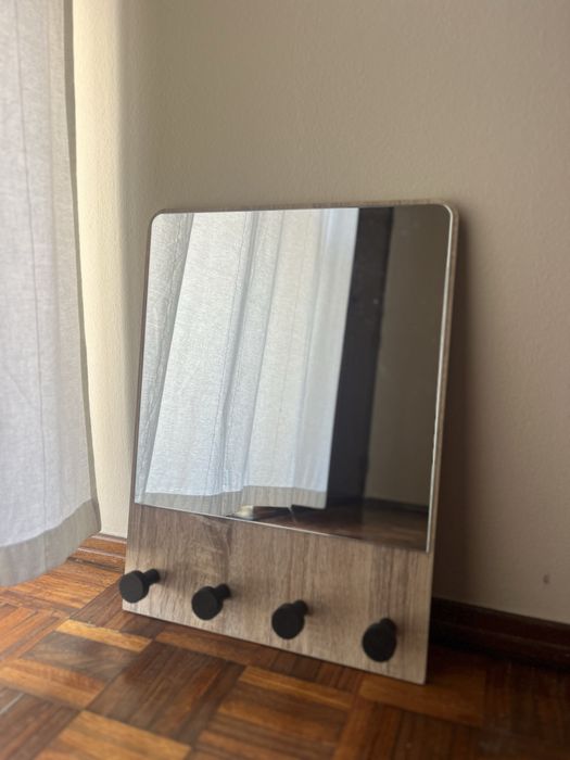 Cabide com espelho Homa