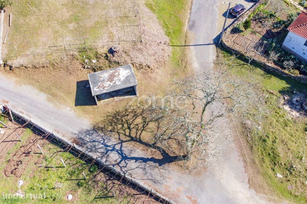 Terreno para construção em Amonde