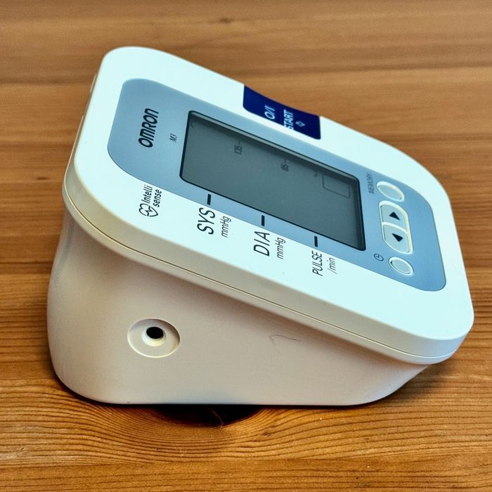 Ciśnieniomierz OMRON M3 IntelliSense