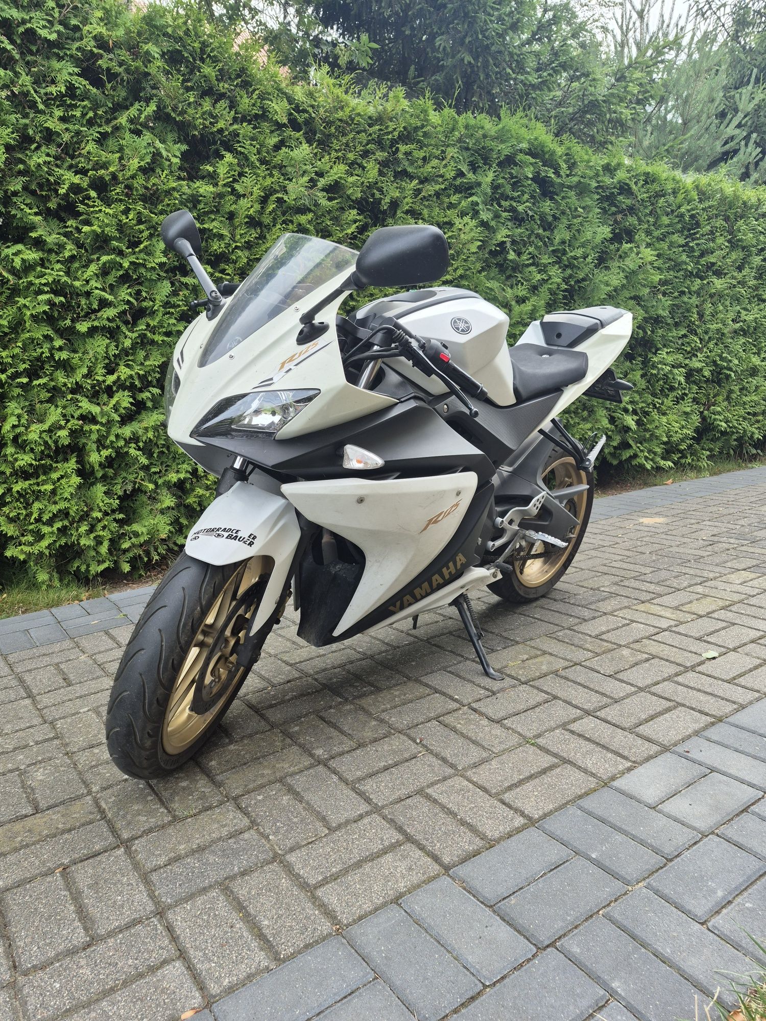 Yamaha yzf - R125