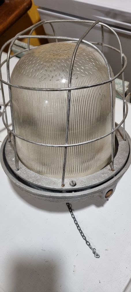 Sprzedam lampy retro firmy polam Wilkasy  model os-200p