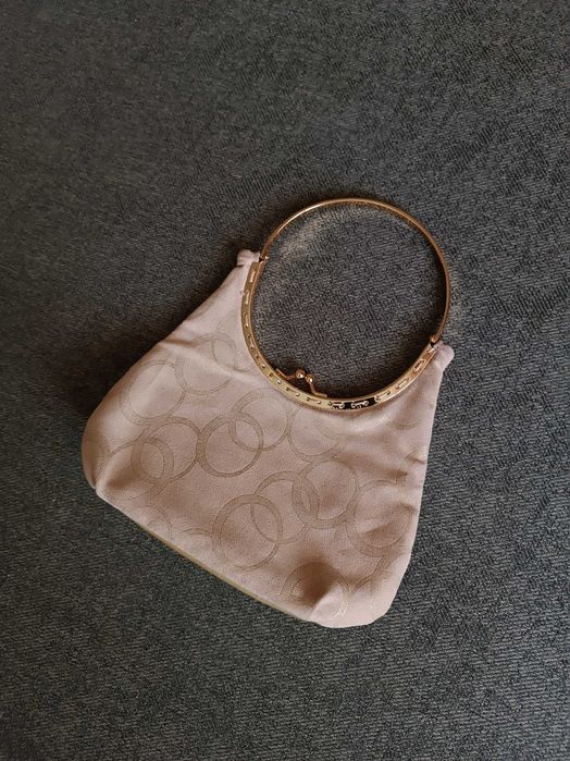 Зручна та модна сумочка для кожної жінки! Не пропусти!