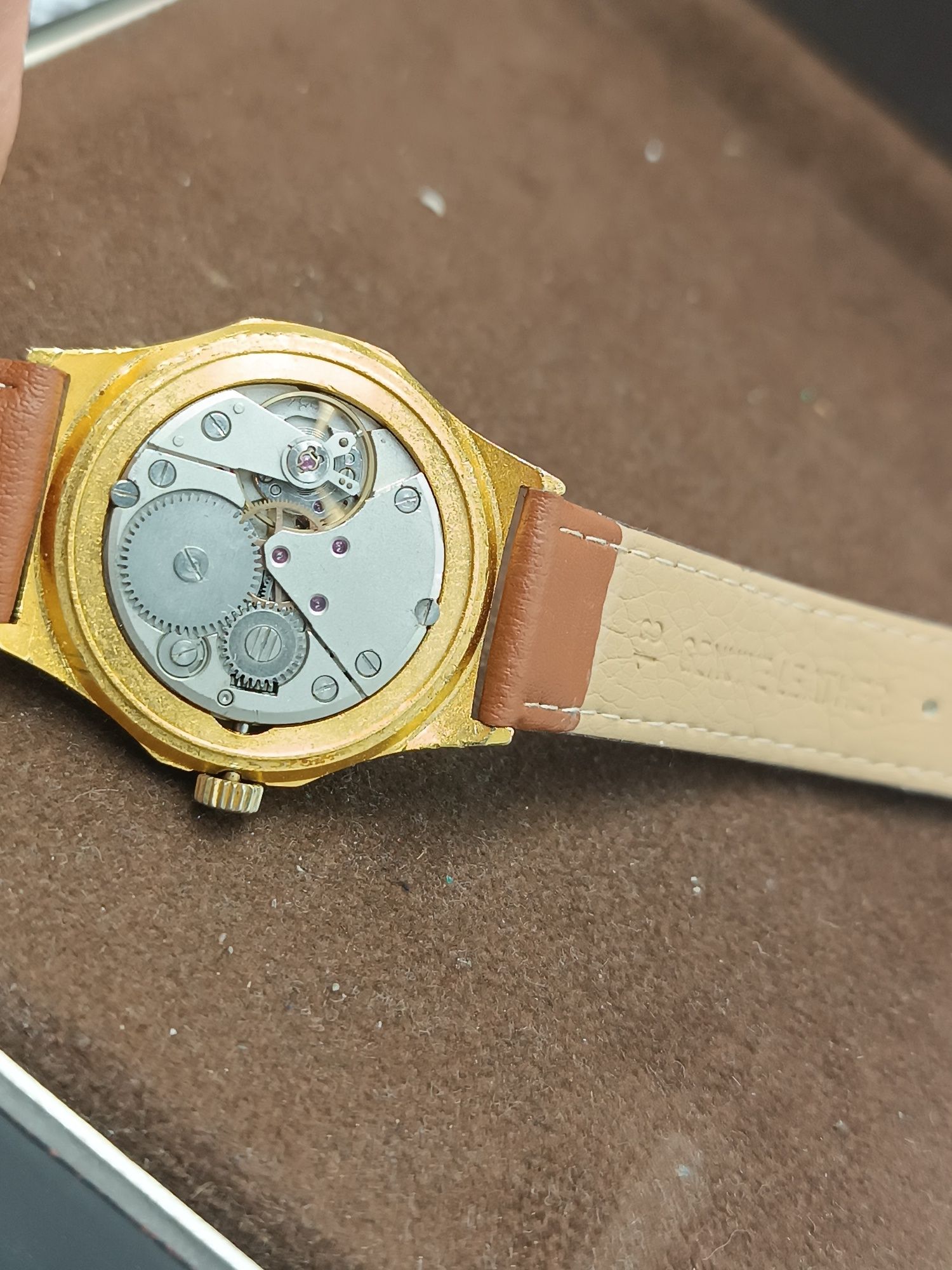 Zegarek prim mechaniczy Czechosłowacja pozłacany e