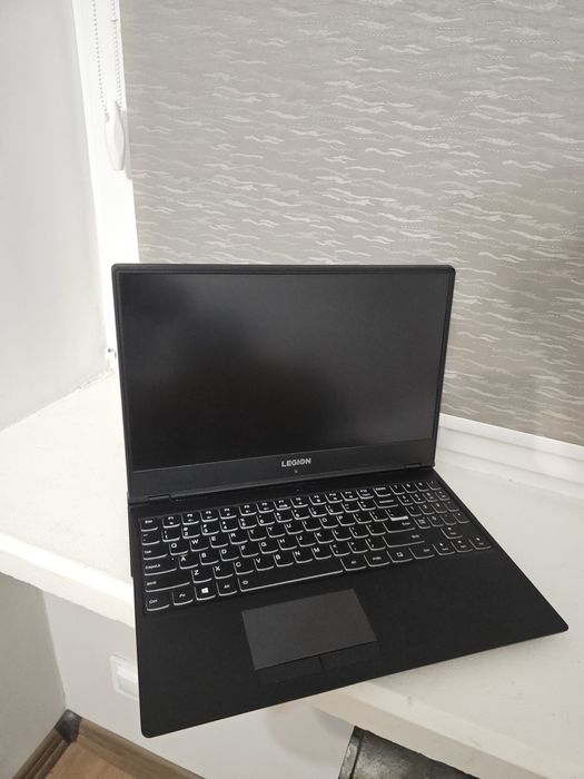 Ігровий Ноутбук Lenovo legion y530 i7 8750  / GTX 1060 - 6GB / Ram 16