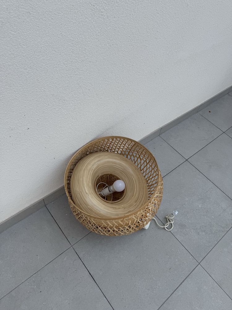 Candeeiro IKEA MISTERHULT em bom estado