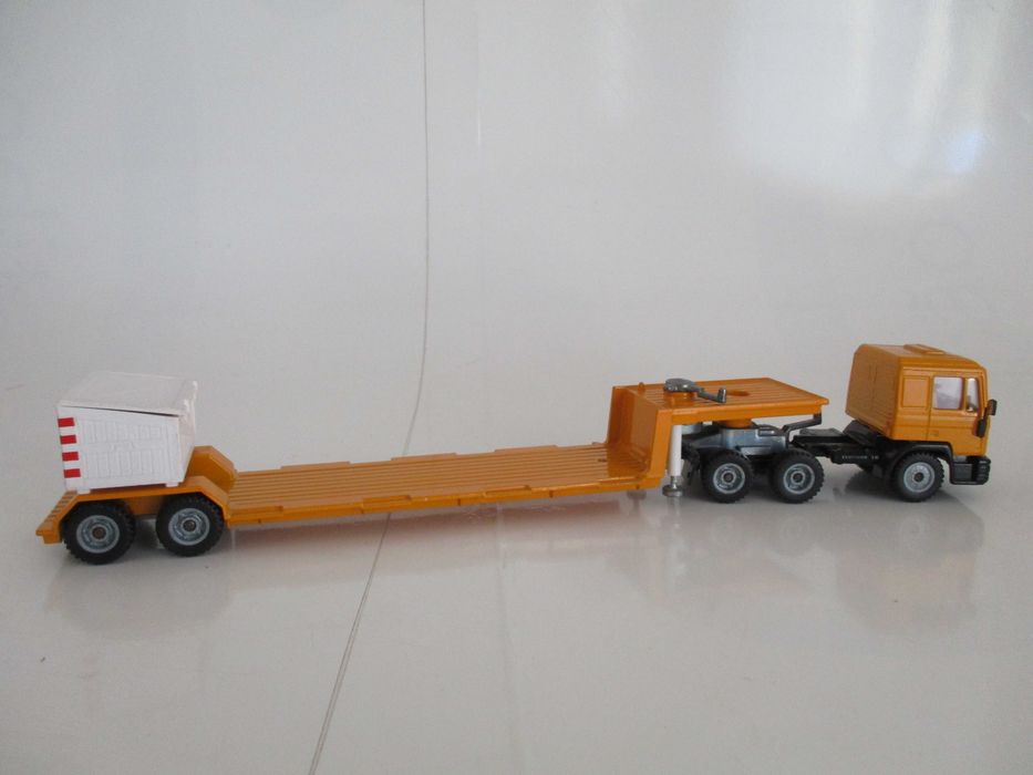 Miniatura  CAMIÃO MAN SIKU 2125