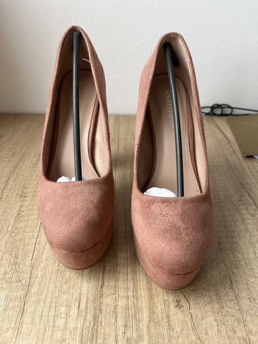 Szpilki Obcasy na slupku pudrowy róż