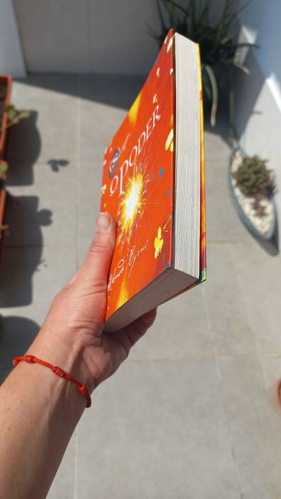 "O poder" de Rhonda Byrne