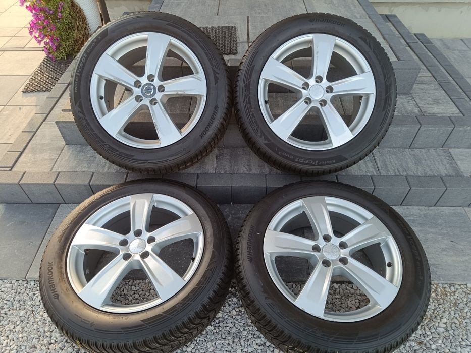 Koła zimowe alufelgi 18" 5x108 Volvo XC40 Ford Kuga 235/55/R18