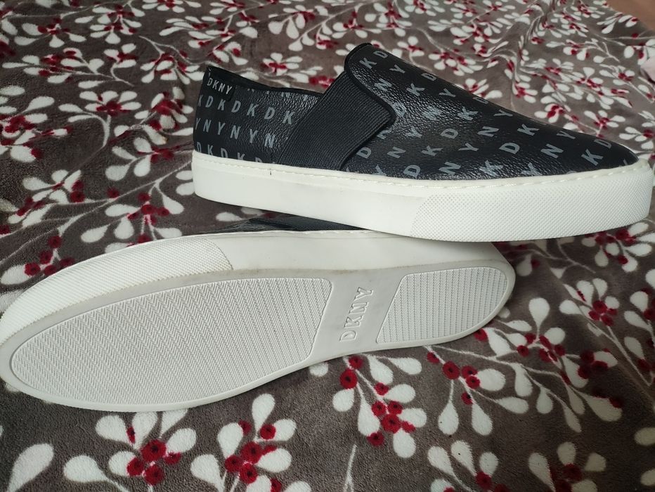Nowe, oryginalne buty DKNY