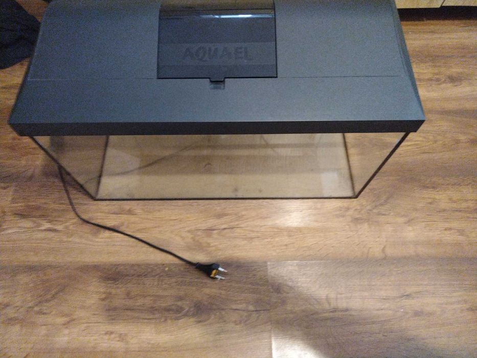 Akwarium aquael 60 x30x30 używane stan dobry