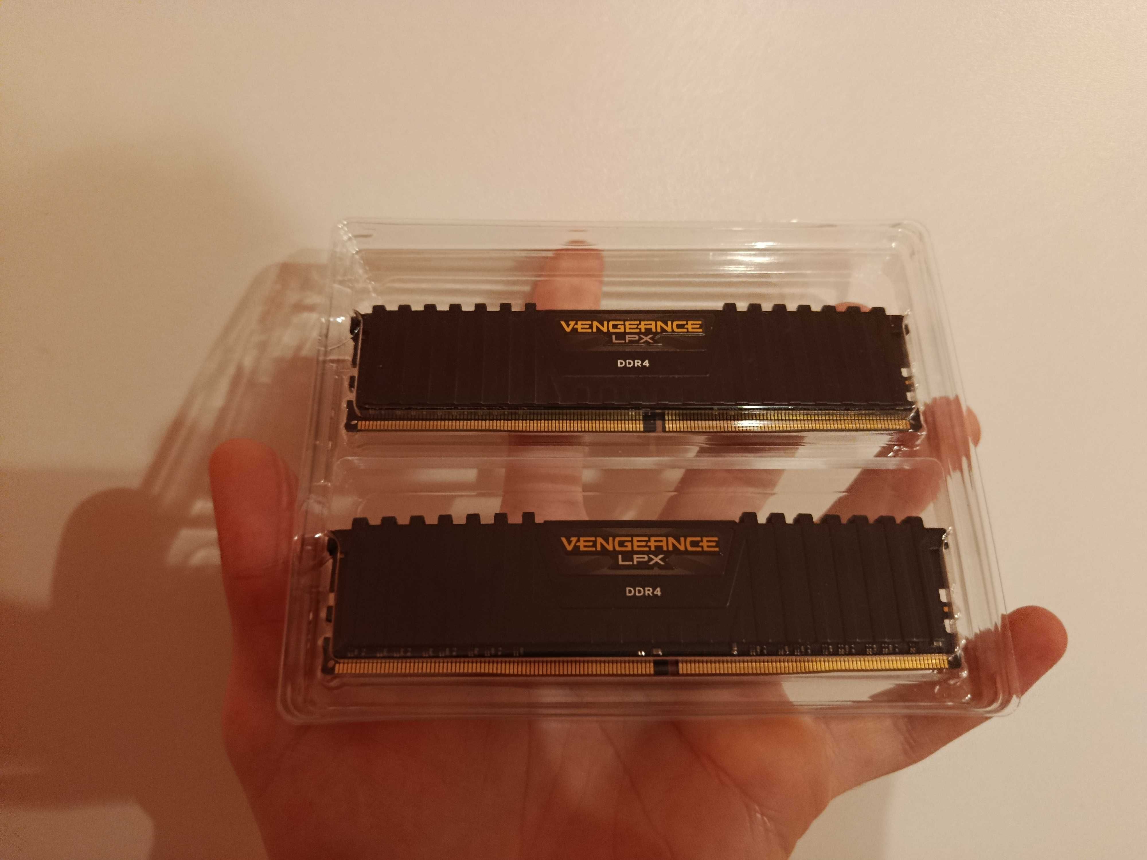 RAM DDR4 Corsair