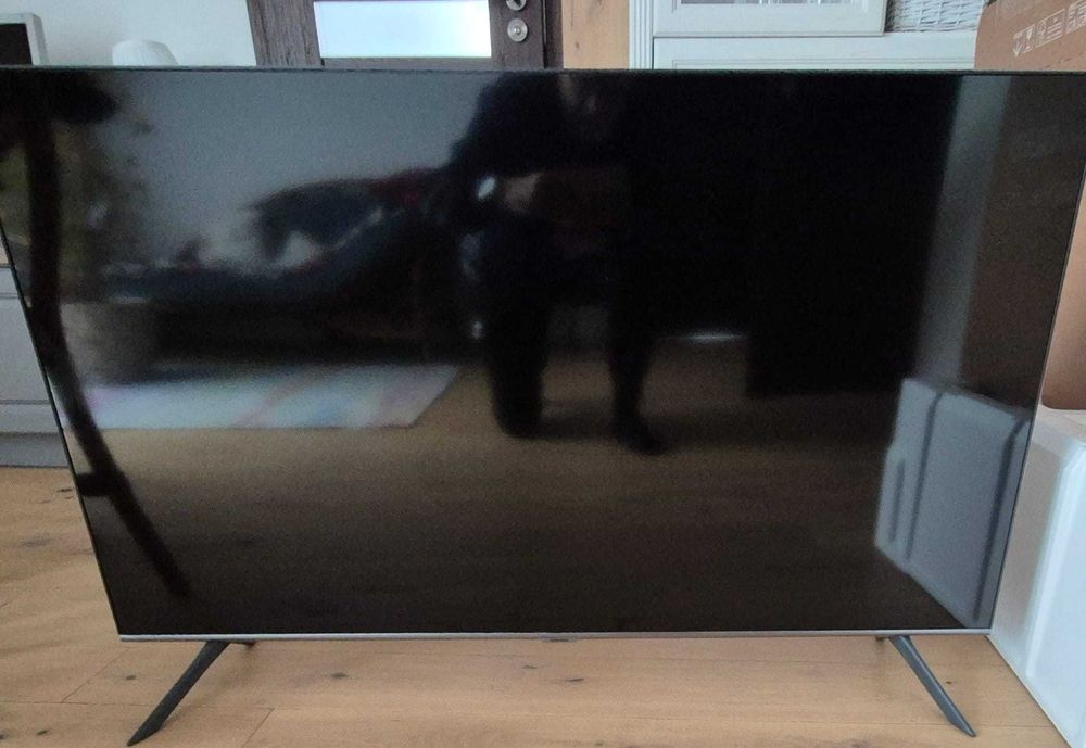 Telewizor Samsung QE50Q64TAUXXH 50 cali uszkodzony