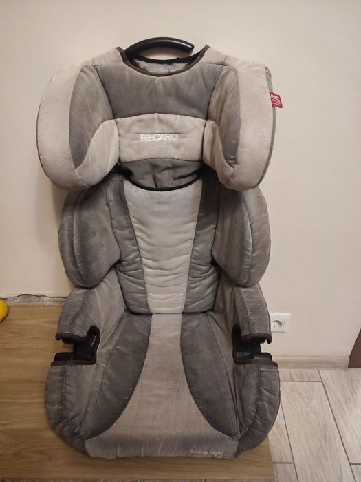 Дитяче автокрісла REKARO.