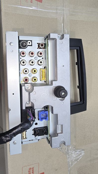 Продам магнітолу піонер з перехідною рамкою Спринтер 313