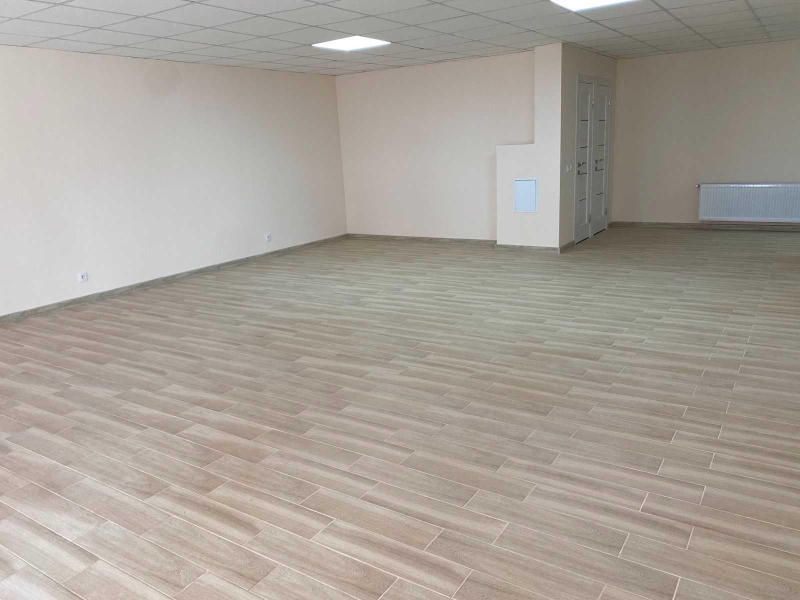 Продається комерційне приміщення 70 кв.м на вул. Київська, 8в