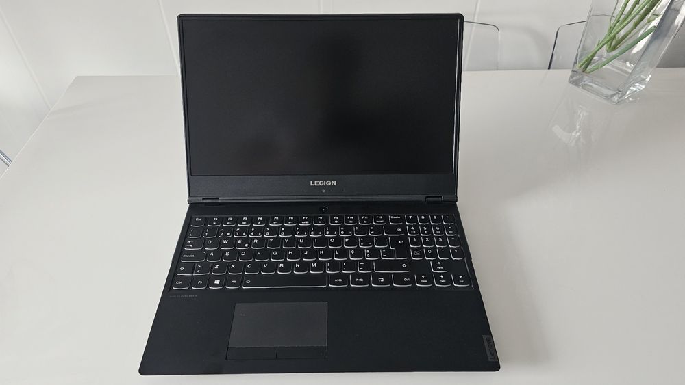 Lenovo Legion y540 i7 9750H RTX 2060 16Ram