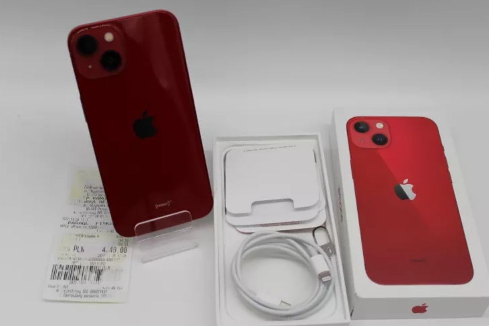 IPhone 13 Red 128gb