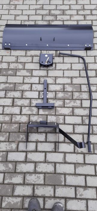 PŁUG ŚNIEŻNY Śniegu Traktorek Kosiarka Grass Cedrus Oleo Mac Alko MTD