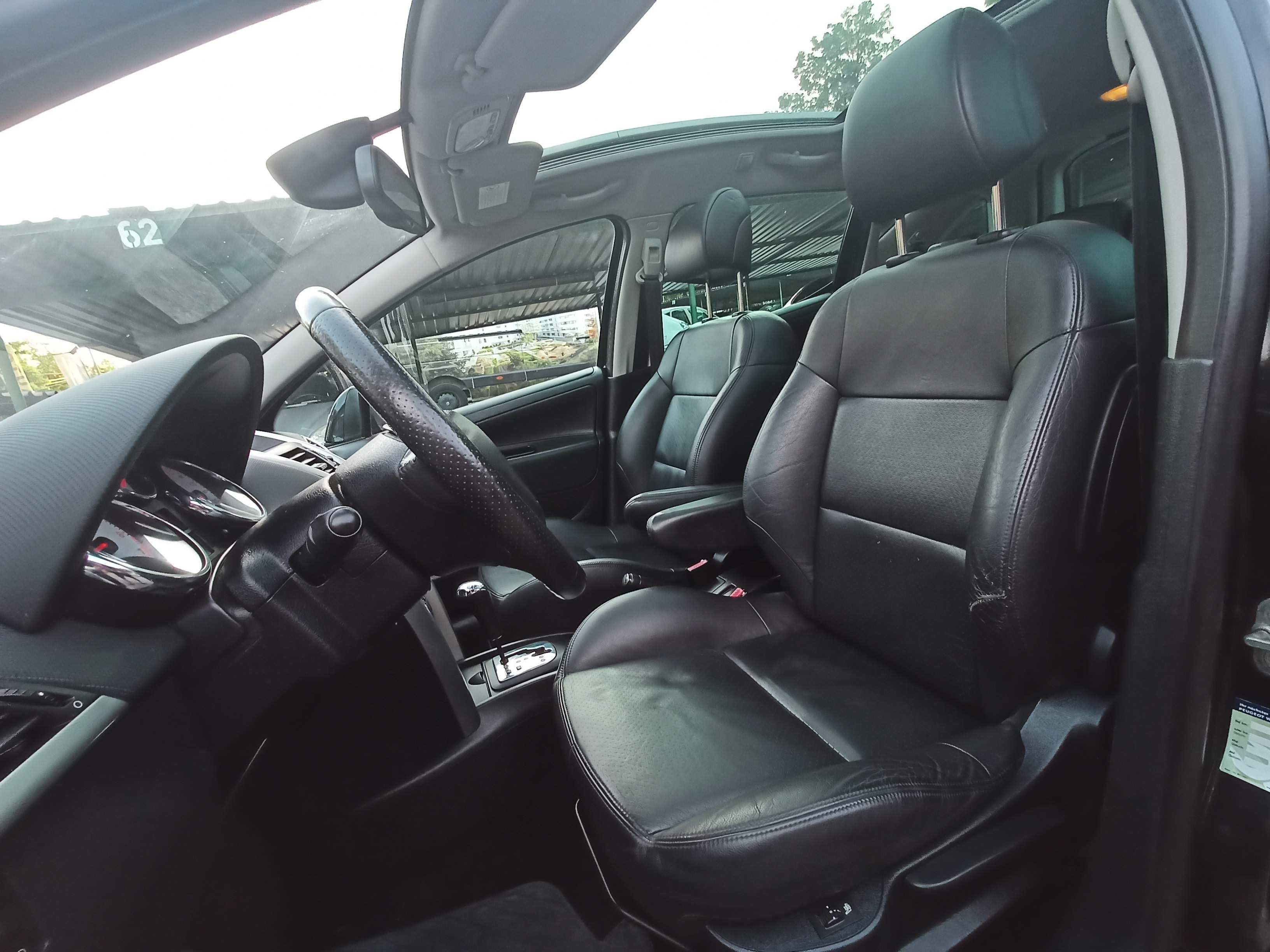 Peugeot 207 sw, automat, panorama, zadbany