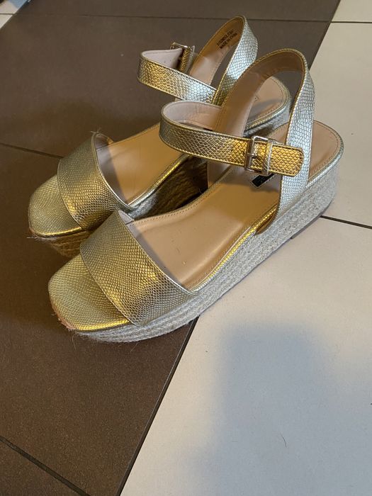 Koturny sandałki 41 26,5cm klapki sandały złote miss selfridge